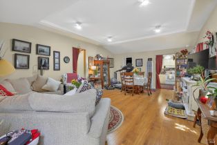 Residential Income, Russell avenue, Santa Rosa, CA 95403 - 4