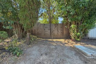 Residential Income,  Woelfe drive, Santa Rosa, CA 95403 - 33