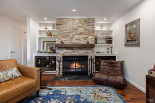 Condominium,  Agua Caliente road, Sonoma, CA 95476 - 5