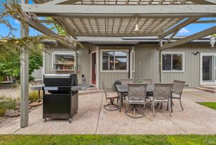 Single Family Residence, Wilson lane, Windsor, CA 95492 - 28