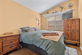 Single Family Residence, Wilson lane, Windsor, CA 95492 - 16