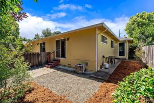 Single Family Residence, 329 Plaza street, Healdsburg, CA 95448 - 16