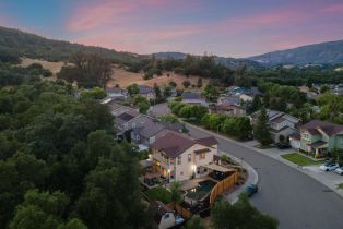 Single Family Residence, Zinfandel court, Cloverdale, CA 95425 - 28