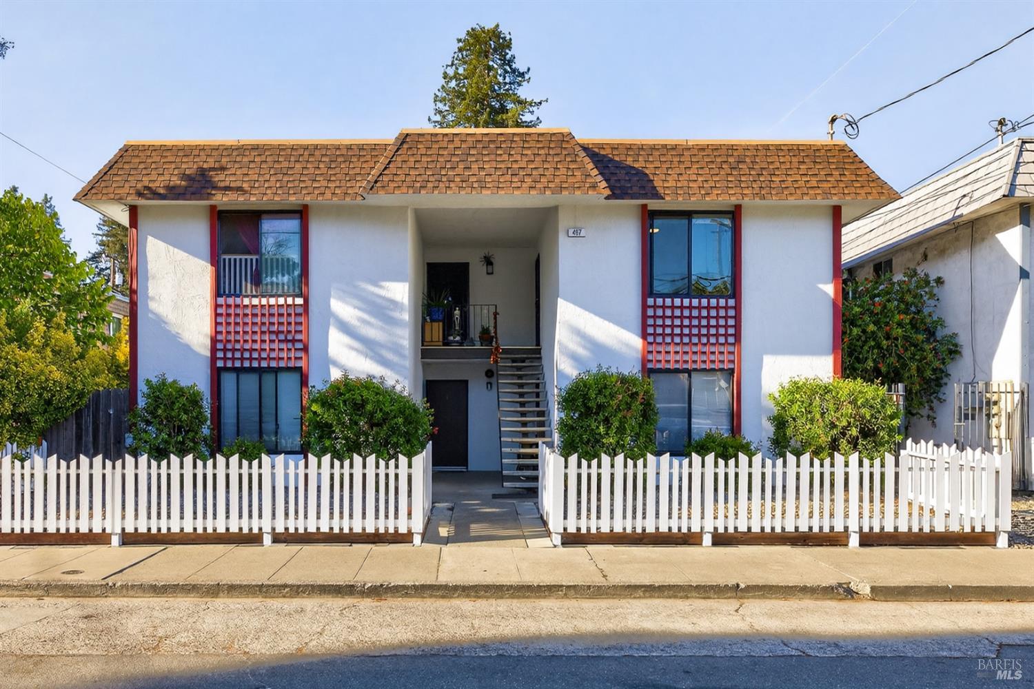 Residential Income, Sebastopol avenue, Santa Rosa, CA 95401 - 1