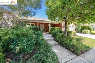 Single Family Residence, 1692 Oakville, Brentwood, CA 94513 - 2