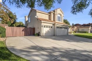 Single Family Residence, 985 Outrigger cir, Brentwood, CA 94513 - 2