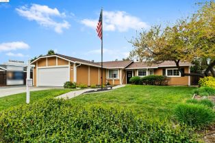Single Family Residence, 1240 Woodside dr, Brentwood, CA 94513 - 3