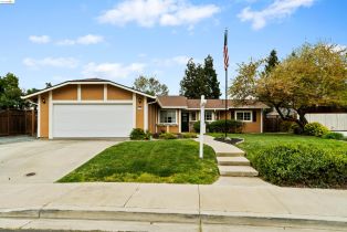 Single Family Residence, 1240 Woodside DR, Brentwood, CA  Brentwood, CA 94513