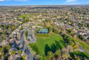 Single Family Residence, 670 Devonshire loop, Brentwood, CA 94513 - 50