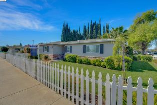 Single Family Residence, 657 4Th St st, Brentwood, CA 94513 - 4