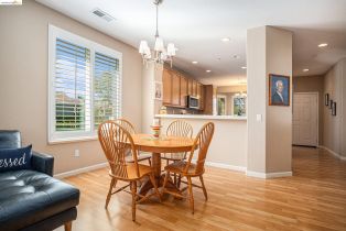 Single Family Residence, 1122 Jonagold way, Brentwood, CA 94513 - 16