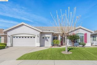 Single Family Residence, 725 Stewart Way, Brentwood, CA  Brentwood, CA 94513