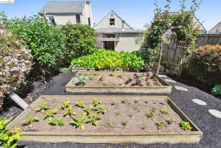 Single Family Residence, 324 Holyoke St st, District 8 - Northeast, CA 94134 - 19