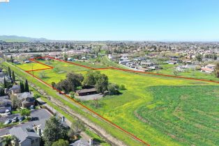 Single Family Residence, 800 Minnesota ave, Brentwood, CA 94513 - 4