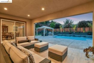 Single Family Residence, 1945 Decanter cir, Brentwood, CA 94513 - 52