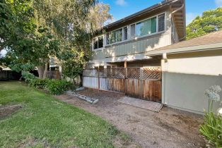 Condominium, 1023 Delna Manor mnr, San Jose, CA 95128 - 5