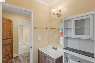 Single Family Residence, 725 Lyndon St st, Monterey, CA 93940 - 14