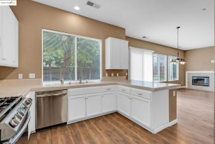 Single Family Residence, 904 INDEPENDENCE STREET st, Brentwood, CA 94513 - 16