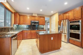 Single Family Residence, 370 Dante Ct ct, Brentwood, CA 94513 - 13