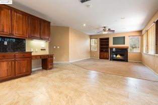 Single Family Residence, 370 Dante Ct ct, Brentwood, CA 94513 - 8