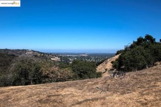 , 22346 Regnart rd, Cupertino, CA 95014 - 6