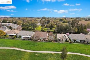 Single Family Residence, 625 Pomona Dr dr, Brentwood, CA 94513 - 31