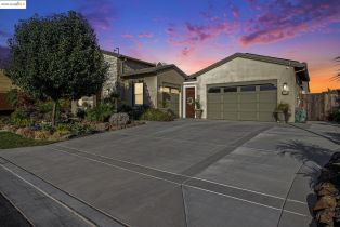 Single Family Residence, 1990 Angels Share Ct ct, Brentwood, CA 94513 - 4