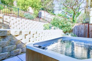 Single Family Residence, 881 Inverness Ln, Brentwood, CA  Brentwood, CA 94513