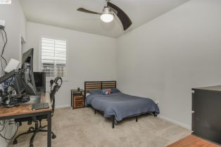 Single Family Residence, 325 Bougainvilla Dr dr, Brentwood, CA 94513 - 12