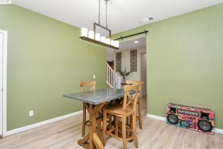 Single Family Residence, 325 Bougainvilla Dr dr, Brentwood, CA 94513 - 5