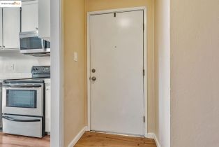 Condominium, 121 Buckingham dr, Santa Clara, CA 95051 - 4