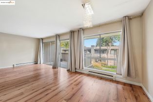 Condominium, 121 Buckingham dr, Santa Clara, CA 95051 - 8