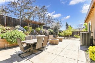 Single Family Residence, 2834 Hawthorn Ct ct, Brentwood, CA 94513 - 19