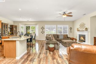 Single Family Residence, 2834 Hawthorn Ct ct, Brentwood, CA 94513 - 9