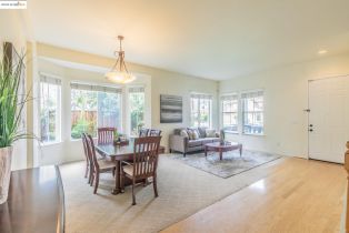 Single Family Residence, 1330 Panwood ct, Brentwood, CA 94513 - 2