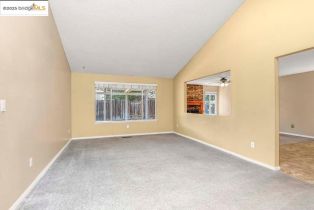 Single Family Residence, 630 Heather Pl pl, Brentwood, CA 94513 - 4