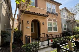 Single Family Residence, 818 Queen Palm Ln, Brentwood, CA  Brentwood, CA 94513