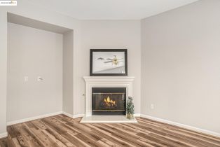 Single Family Residence, 1008 Finn way, Brentwood, CA 94513 - 11