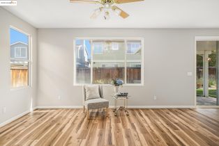 Single Family Residence, 1008 Finn way, Brentwood, CA 94513 - 12