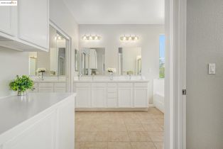 Single Family Residence, 1008 Finn way, Brentwood, CA 94513 - 22