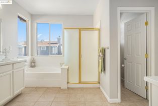 Single Family Residence, 1008 Finn way, Brentwood, CA 94513 - 25