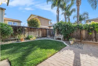 Single Family Residence, 1008 Finn way, Brentwood, CA 94513 - 36