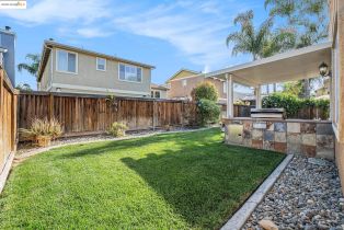 Single Family Residence, 1008 Finn way, Brentwood, CA 94513 - 37