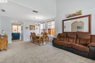 Single Family Residence, 555 Birchwood Rd rd, Brentwood, CA 94513 - 10