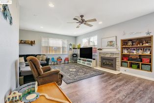 Single Family Residence, 555 Birchwood Rd rd, Brentwood, CA 94513 - 11