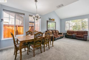 Single Family Residence, 555 Birchwood Rd rd, Brentwood, CA 94513 - 24