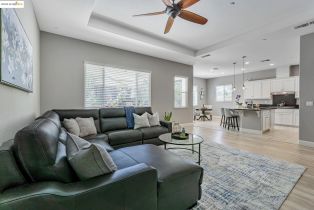 Single Family Residence, 141 French Dr dr, Brentwood, CA 94513 - 9