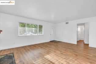 Single Family Residence, 424 Pippo ave, Brentwood, CA 94513 - 7