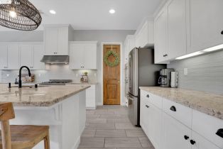 Single Family Residence, 400 Springfield Ct ct, Brentwood, CA 94513 - 16