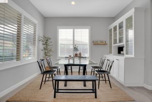 Single Family Residence, 400 Springfield Ct ct, Brentwood, CA 94513 - 19